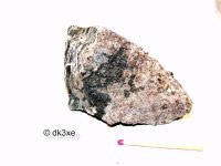 Pechblende auf Dolomit